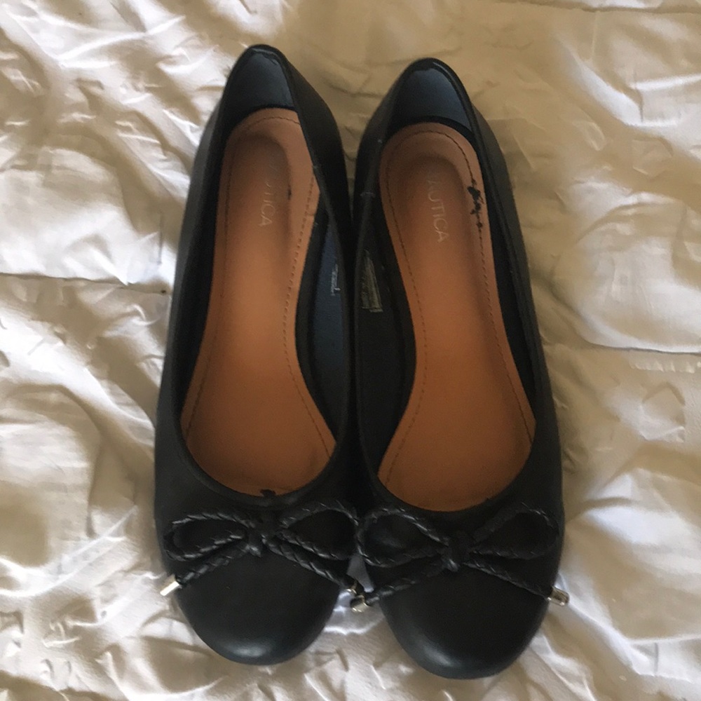 Black flats